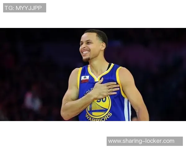 探讨当今足球界谁是最佳守门员明星的实力与成就分析