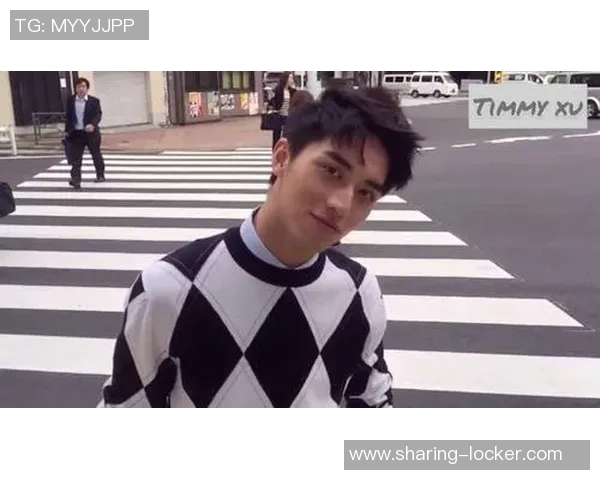 足球明星黄景瑜的成长之路与球场传奇背后的故事揭秘